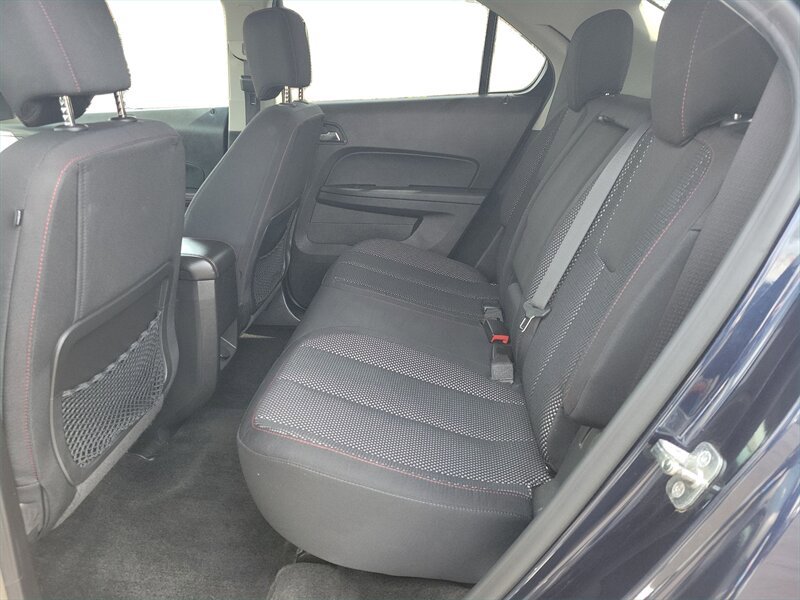Used 2015 Chevrolet Equinox LT w/ Driver Convenience Package image 11