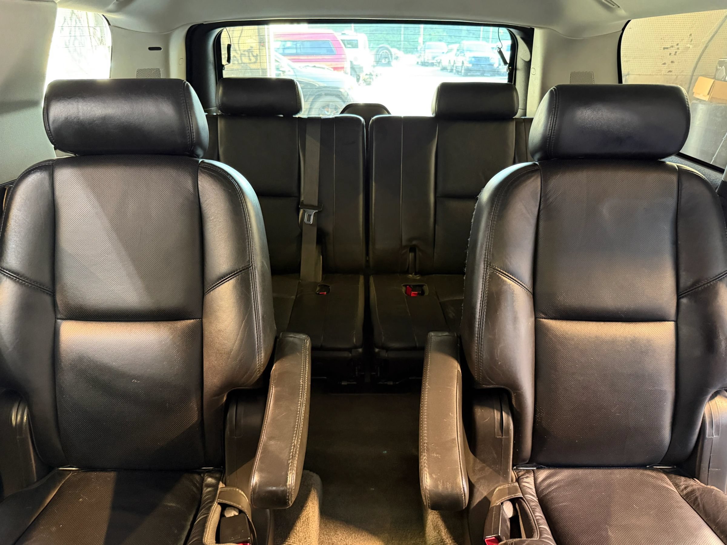 Used 2008 Cadillac Escalade AWD image 31