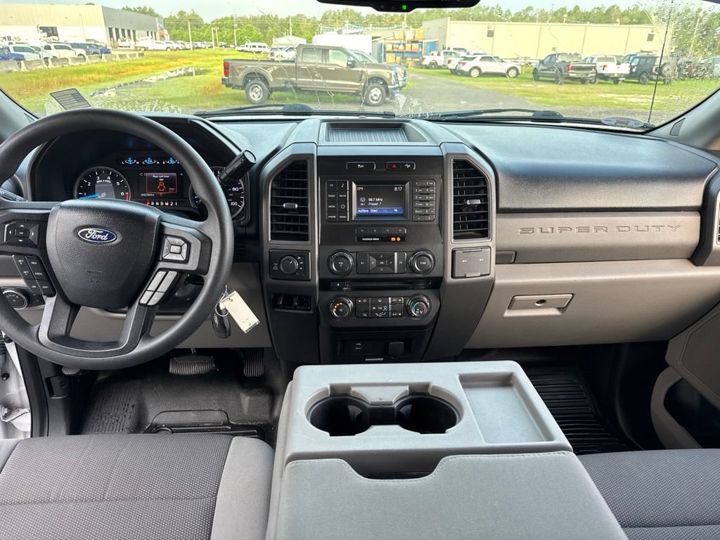 Certified 2017 Ford F250 XL w/ STX Appearance Package AWD/4WD image 12