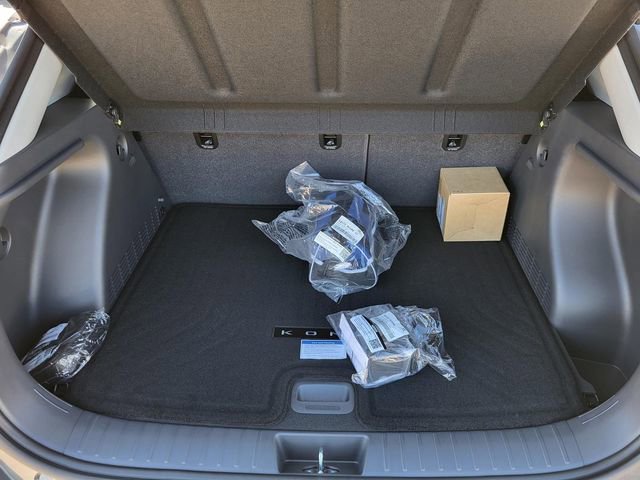 New 2026 Hyundai Kona SEL Premium image 8