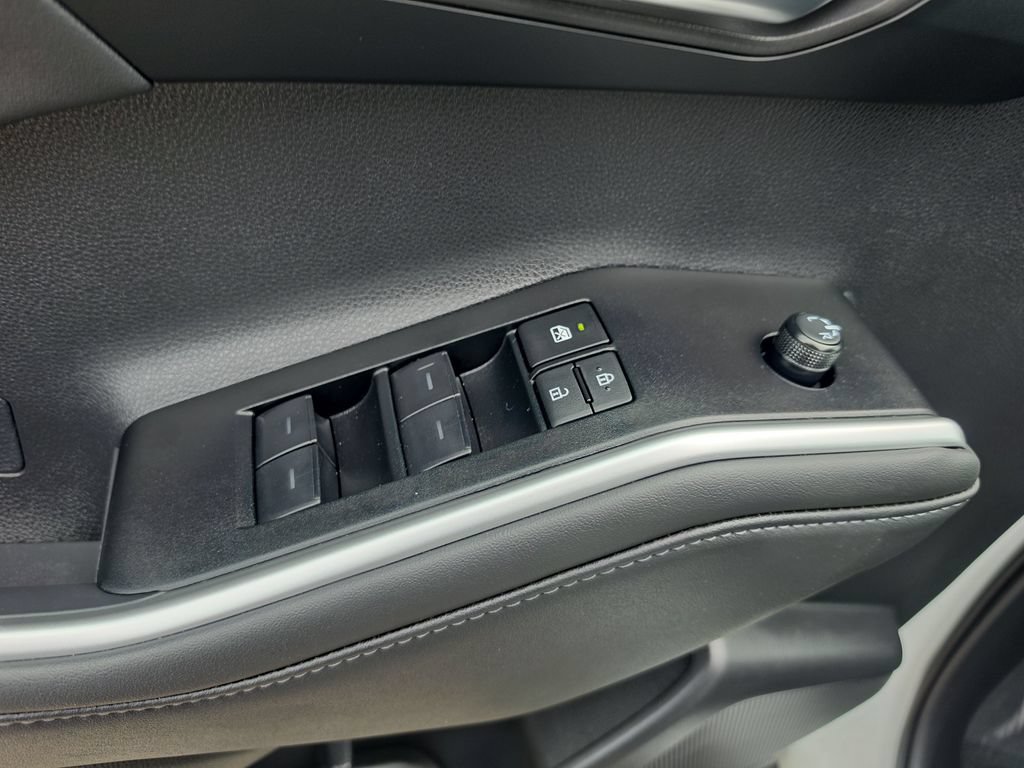 Certified 2026 Toyota Highlander XLE AWD/4WD image 11