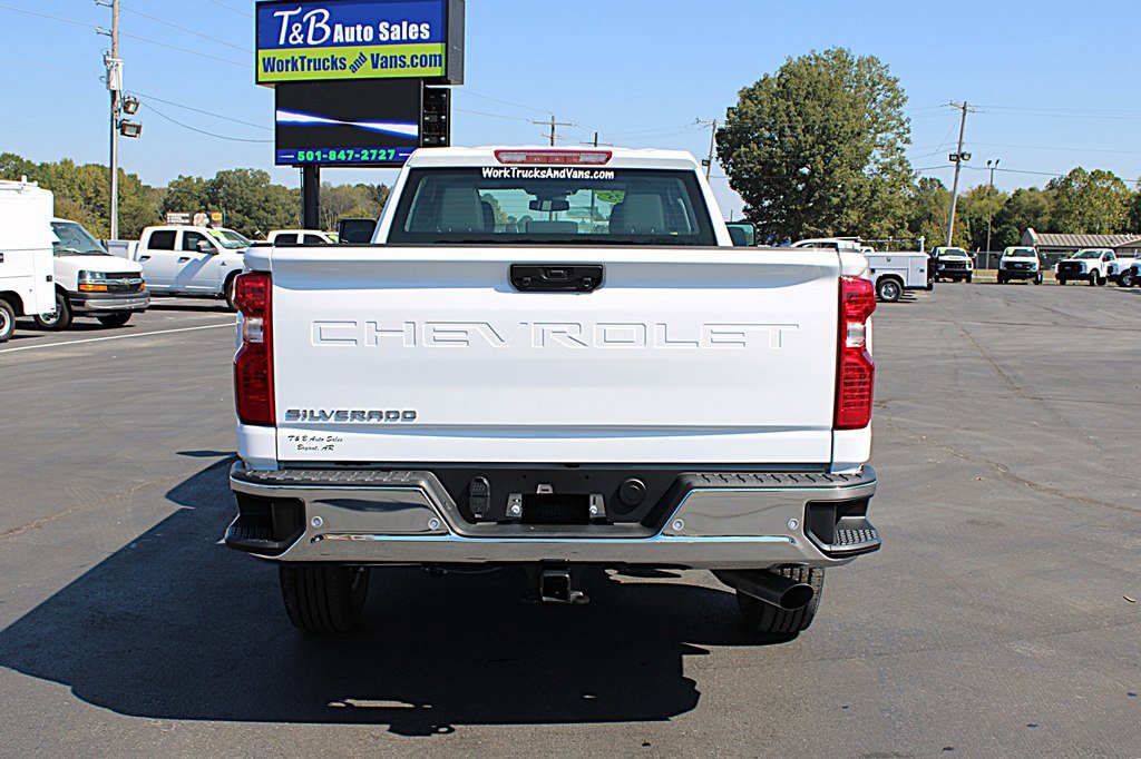 Used 2025 Chevrolet Silverado 2500 W/T w/ WT/CX Safety Package image 10