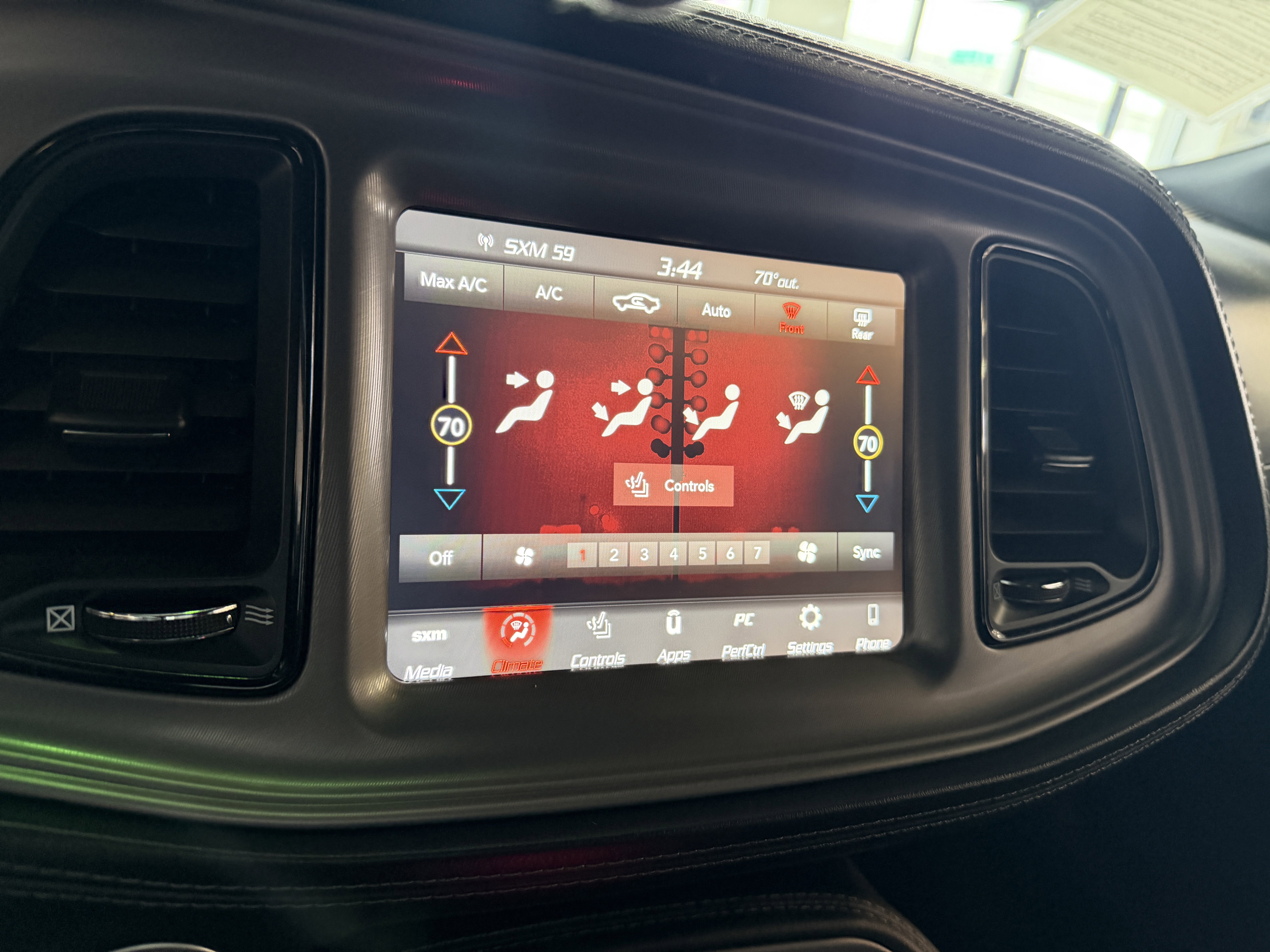 Used 2023 Dodge Challenger R/T w/ Plus Package image 34