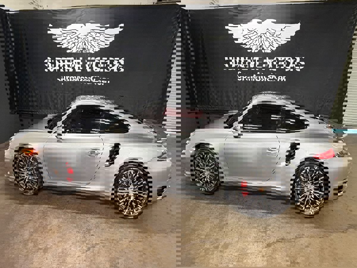 Used 2014 Porsche 911 Turbo image 4