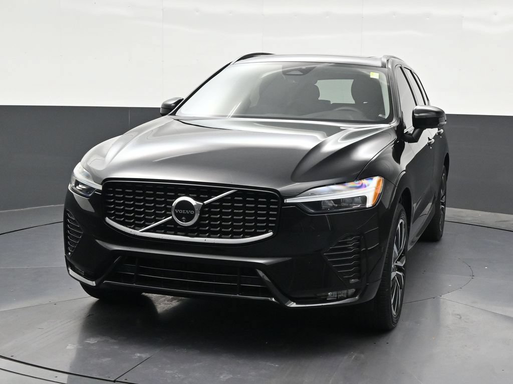 Certified 2024 Volvo XC60 B5 Plus w/ Protection Package Premier AWD/4WD image 9