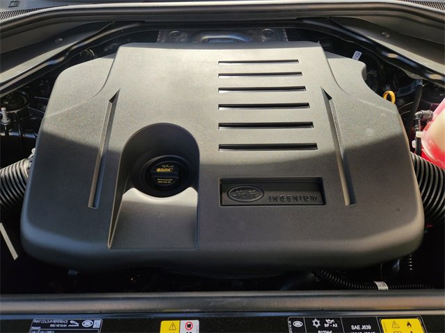 New 2026 Land Rover Range Rover SE image 21