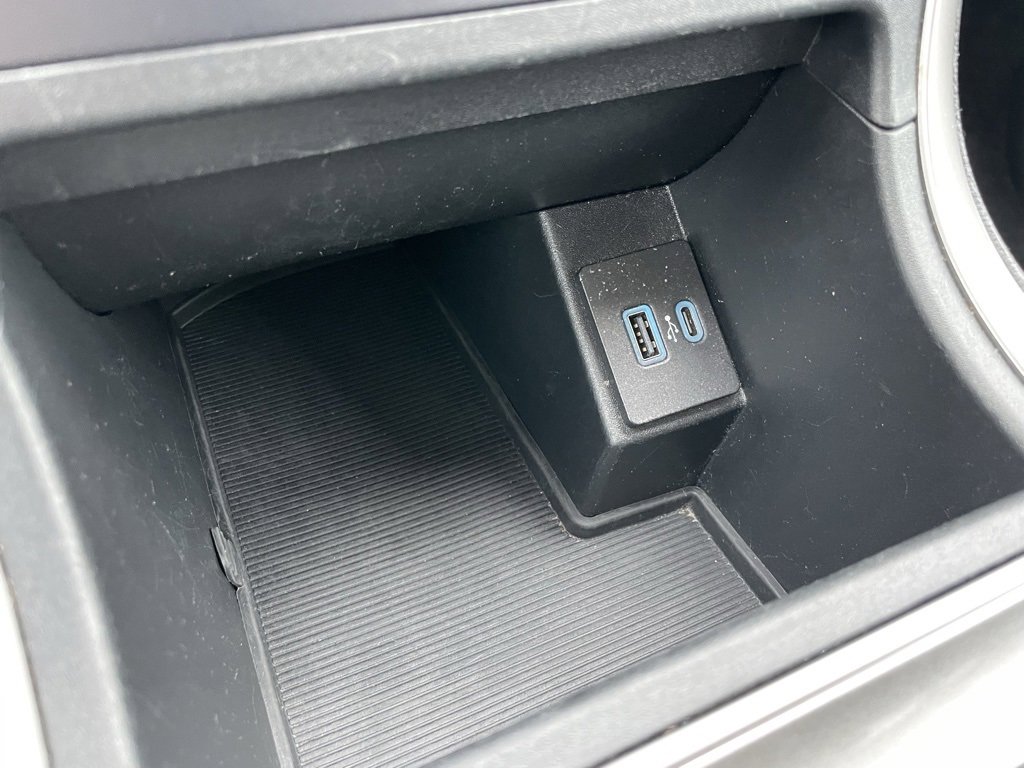 Used 2023 Ford Edge SEL image 12