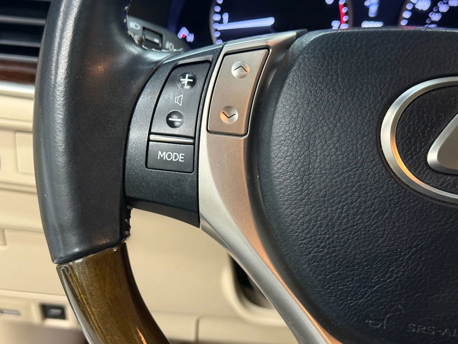 Used 2013 Lexus ES 350 w/ Premium Pkg image 28