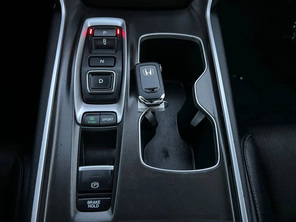 Used 2022 Honda Accord Sport image 38