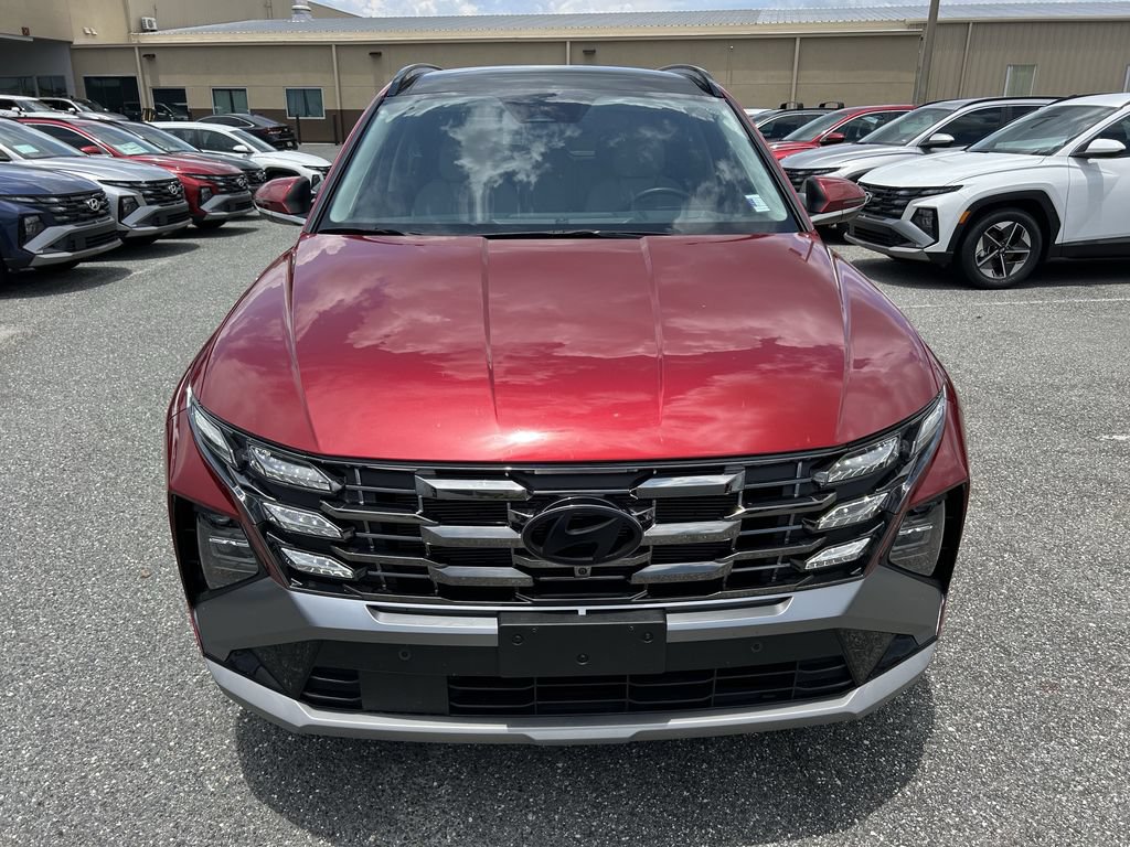 Used 2025 Hyundai Tucson Limited AWD/4WD image 12