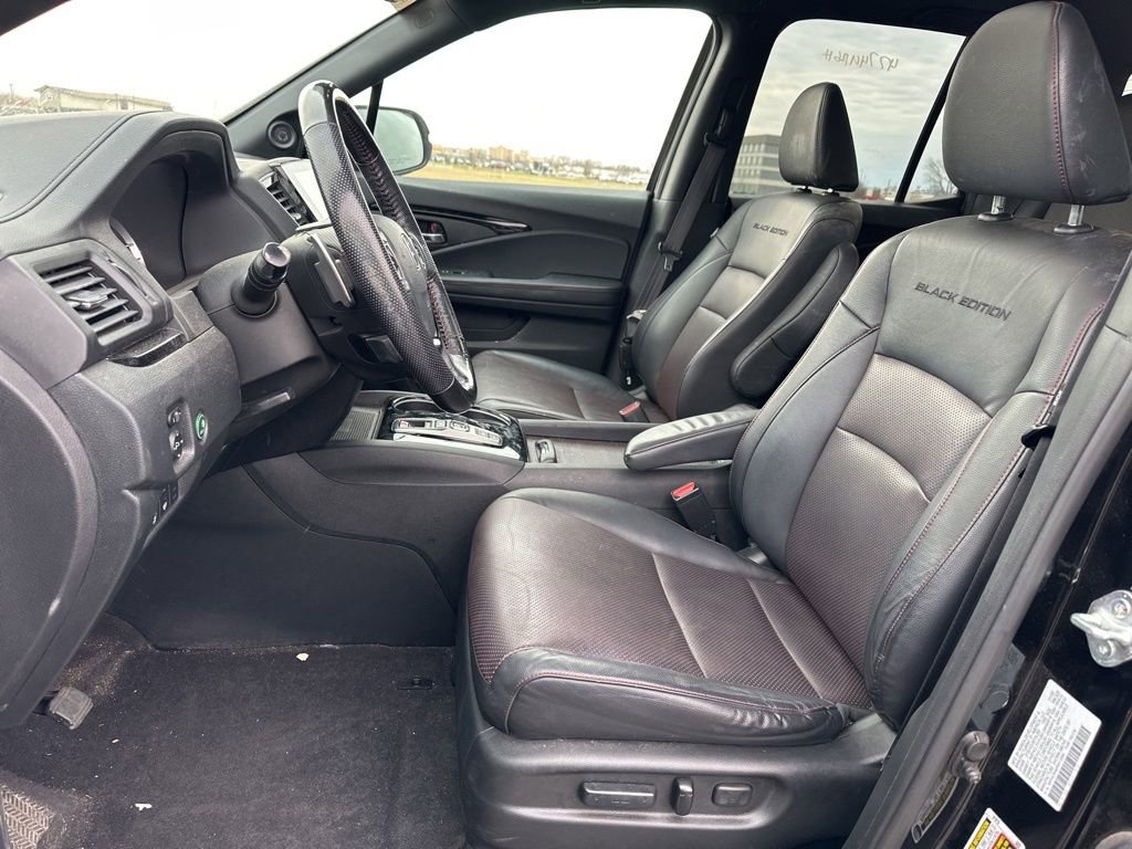Used 2023 Honda Ridgeline Black Edition image 15