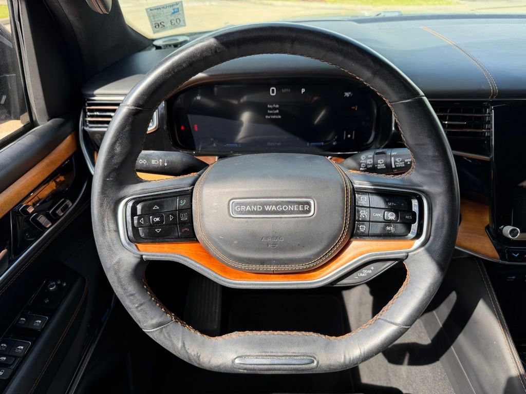 Used 2022 Jeep Grand Wagoneer Series III image 18
