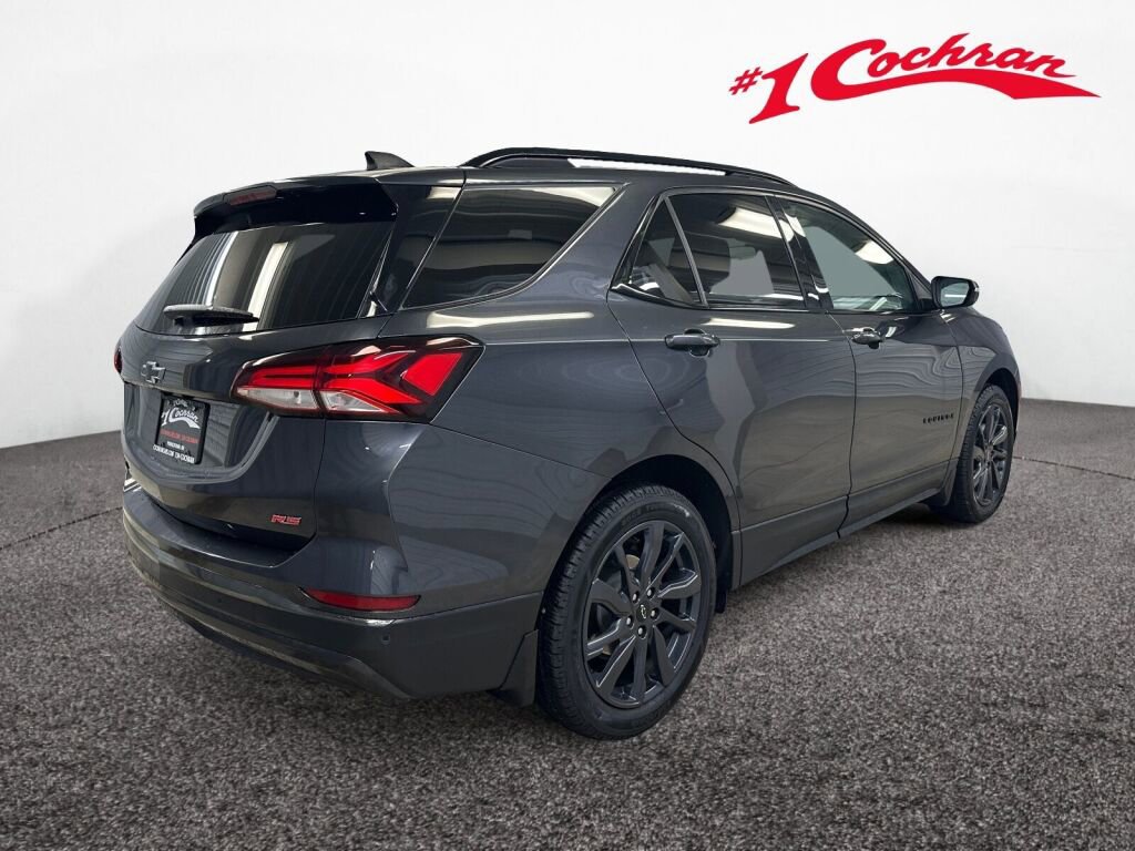 Used 2023 Chevrolet Equinox RS w/ RS Leather Package image 29