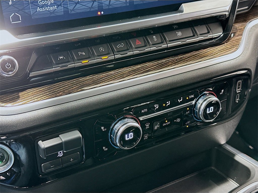 Used 2023 GMC Sierra 1500 Elevation w/ Elevation Premium Package image 16