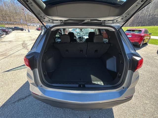 Used 2023 Chevrolet Equinox LS w/ LS Convenience Package AWD/4WD image 29