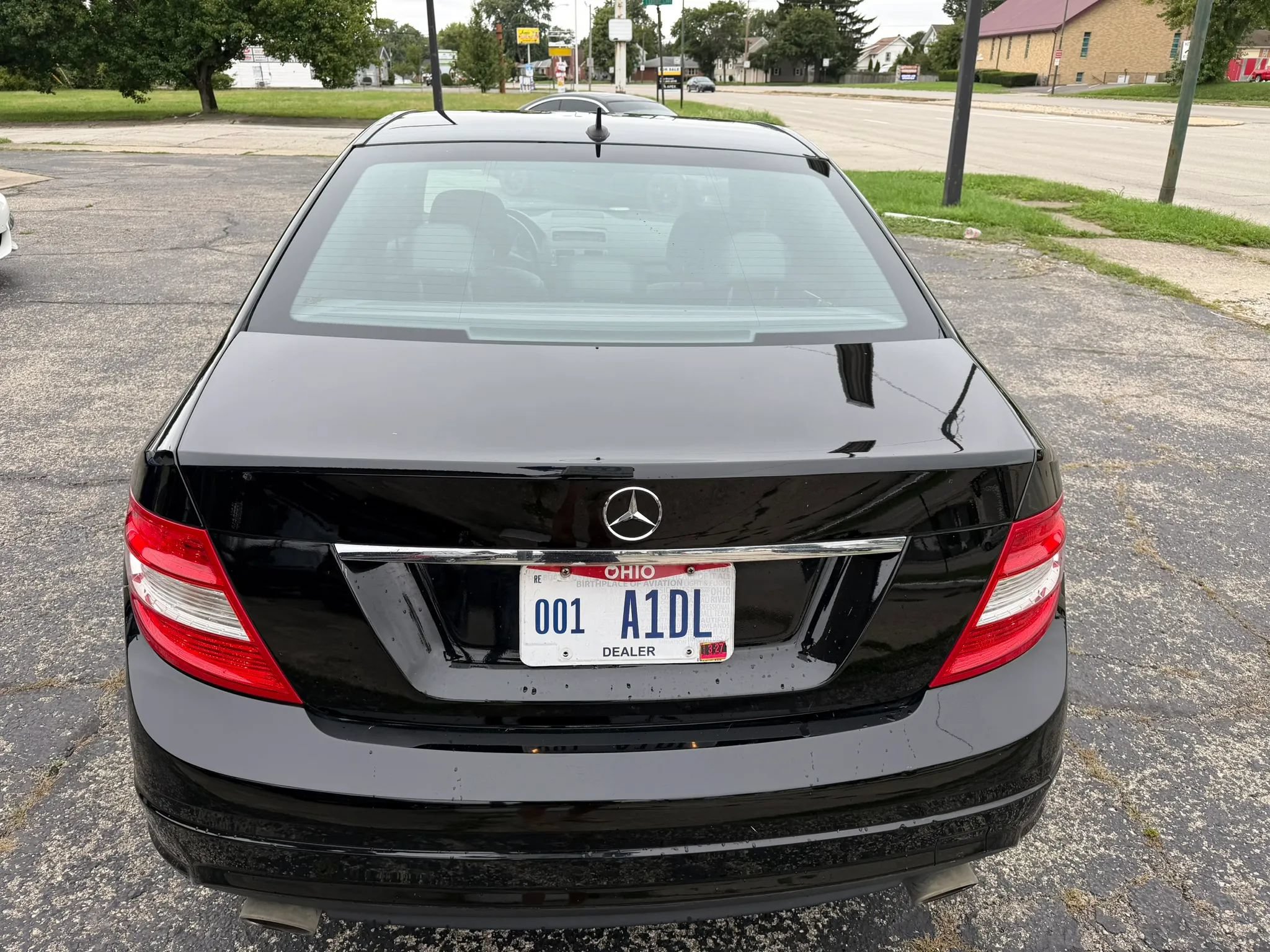 Used 2011 Mercedes-Benz C 300 4MATIC Sedan image 7