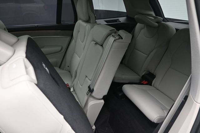 Used 2026 Volvo XC90 T8 Ultra w/ Protection Package Premier AWD/4WD image 22