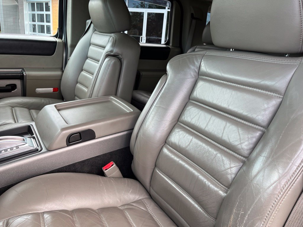 Used 2003 HUMMER H2 w/ Preferred Equipment Group AWD/4WD image 3