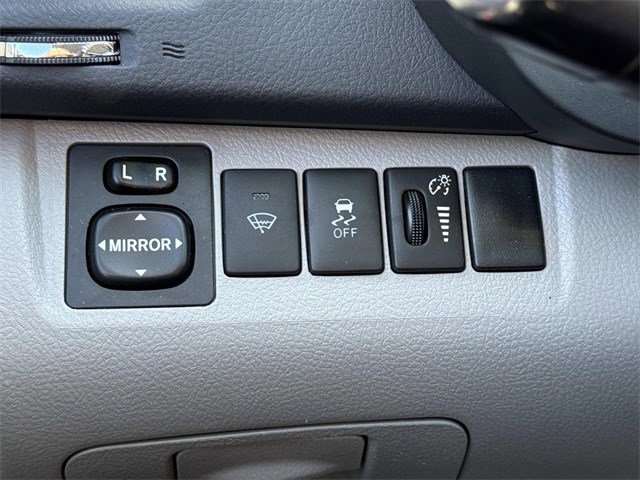 Used 2013 Toyota Highlander 4WD image 26