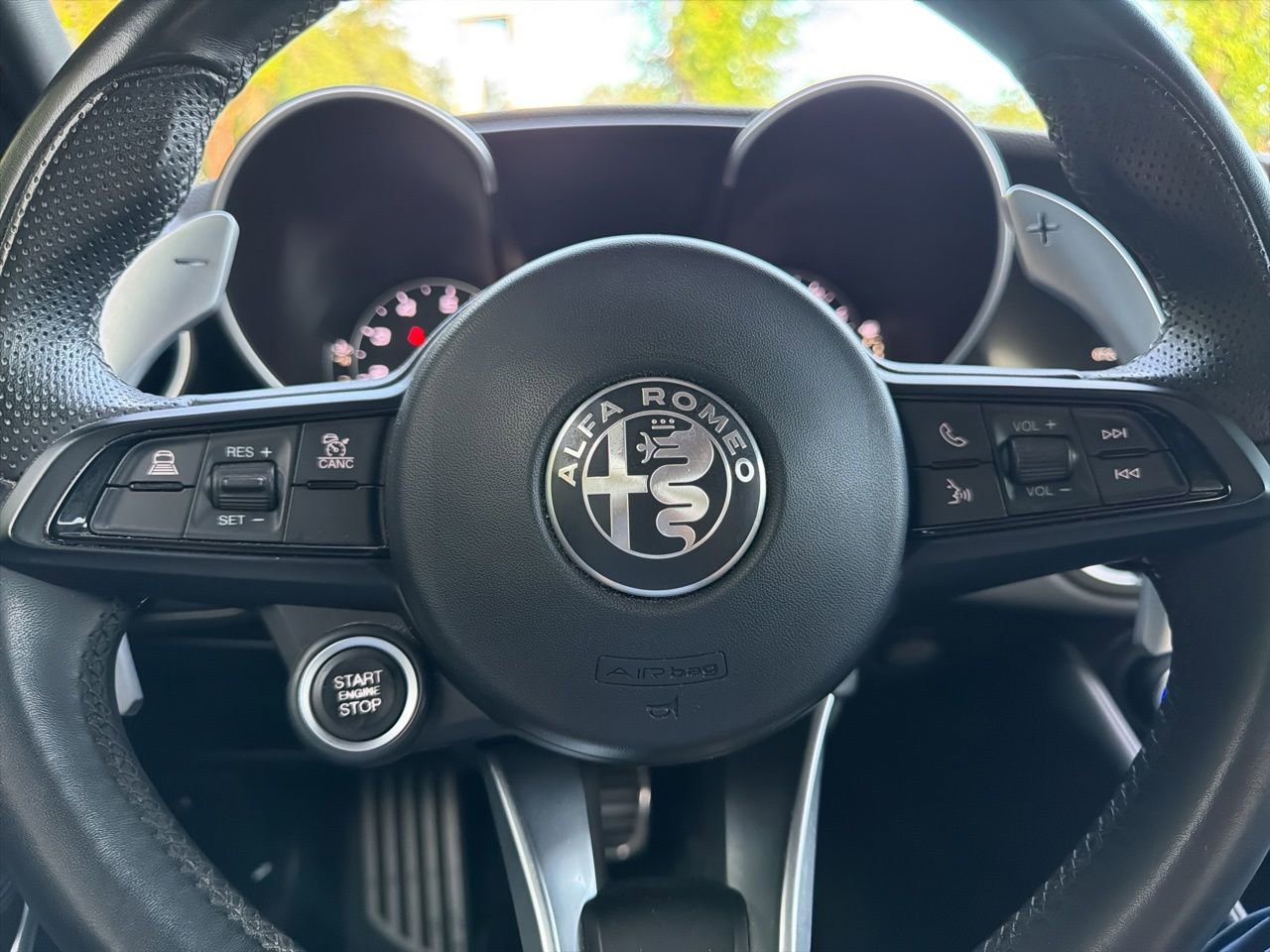 Used 2022 Alfa Romeo Giulia Sprint RWD image 10