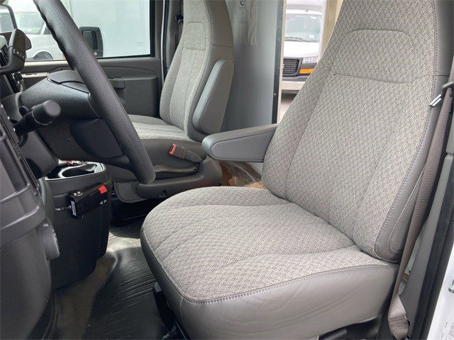 New 2025 GMC Savana 3500 w/ Power Convenience Package image 34