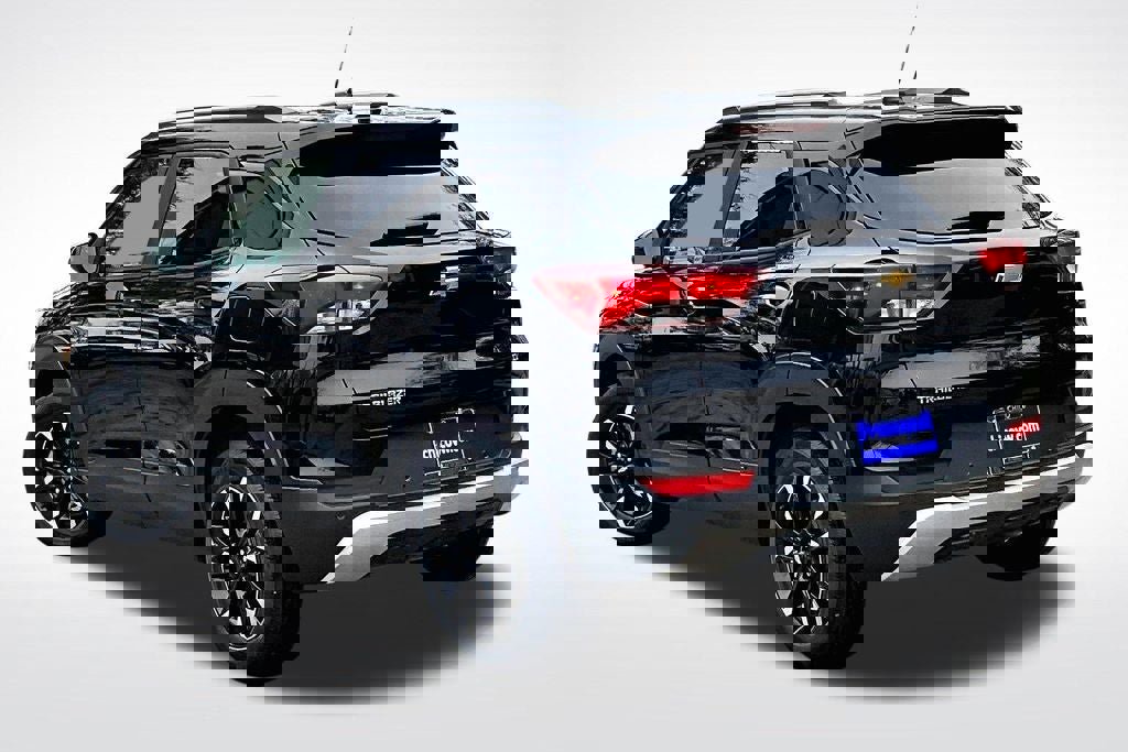 Used 2022 Chevrolet TrailBlazer LT w/ Driver Confidence Package image 13