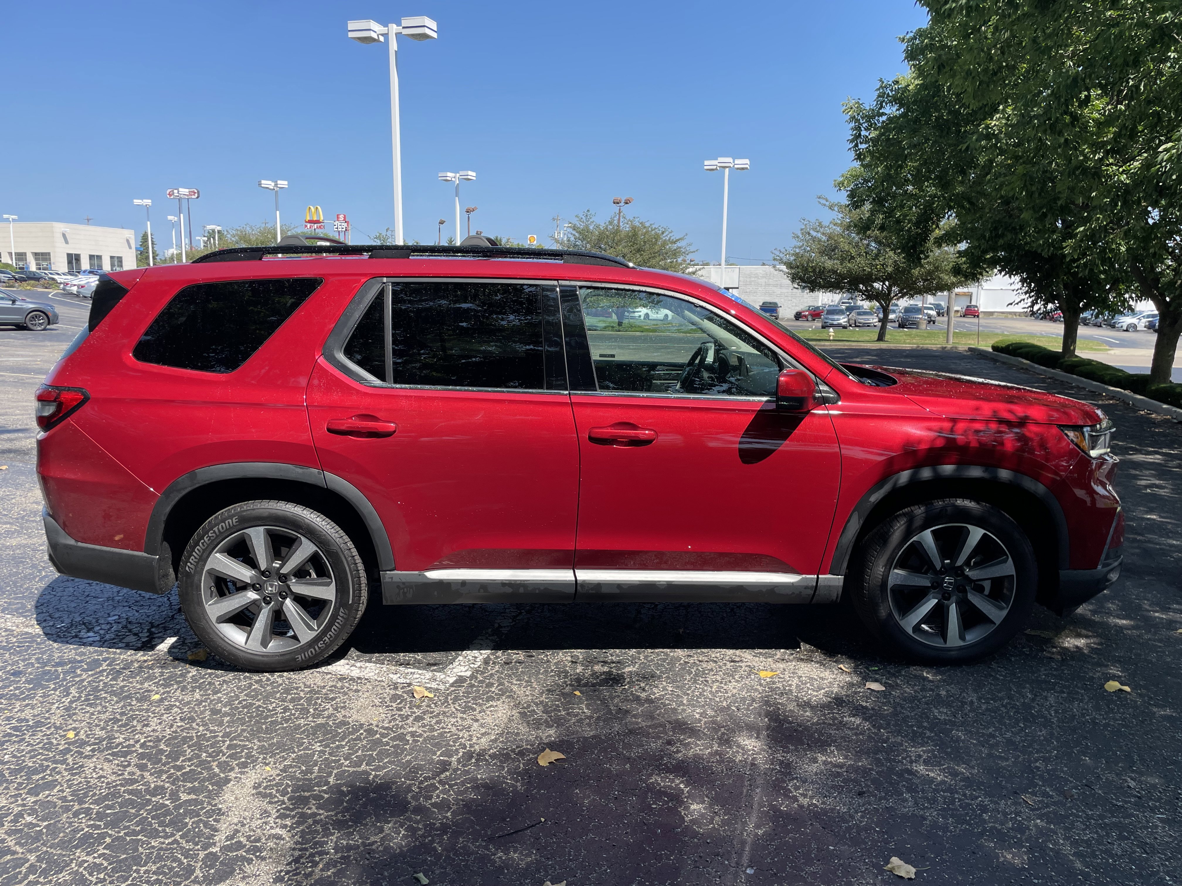 Certified 2023 Honda Pilot Elite image 2