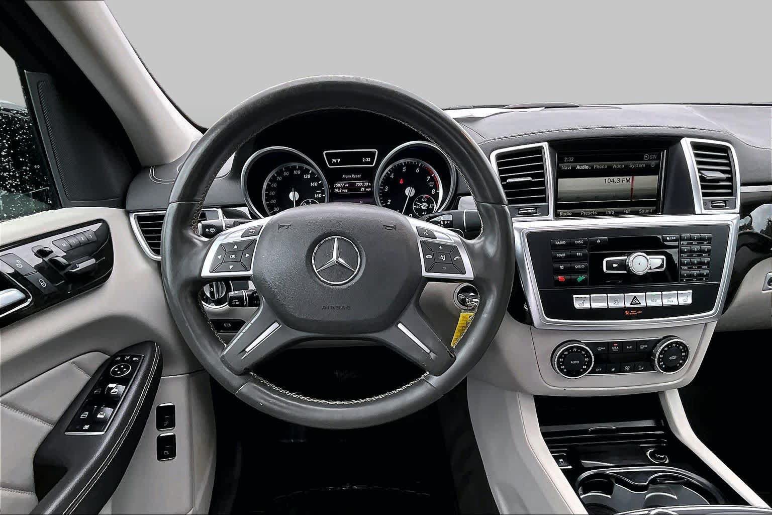 Used 2015 Mercedes-Benz GL 450 4MATIC image 6