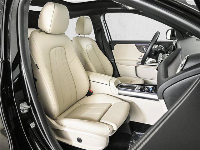 Used 2024 Mercedes-Benz GLA 250 4MATIC image 23