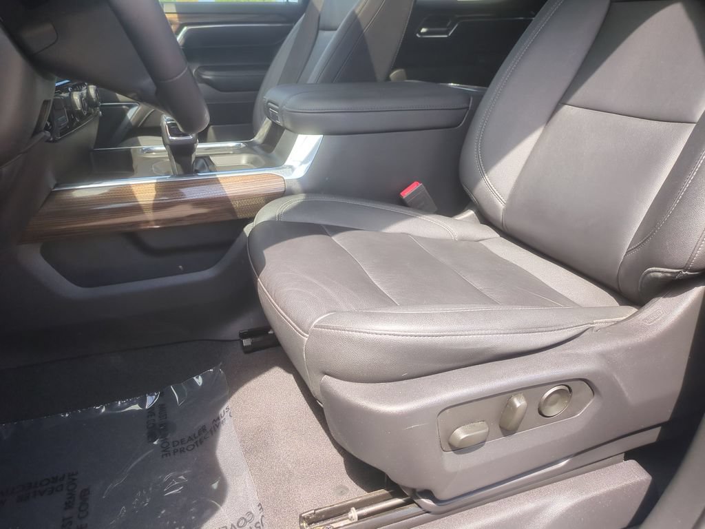 Used 2023 Chevrolet Silverado 1500 LT Trail Boss w/ LT Trail Boss Premium Package AWD/4WD image 14