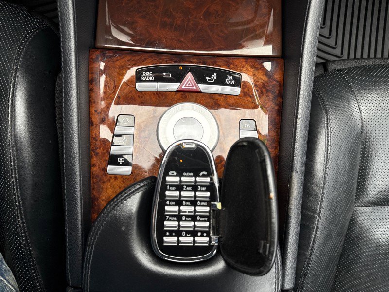 Used 2010 Mercedes-Benz CL 550 4MATIC image 26