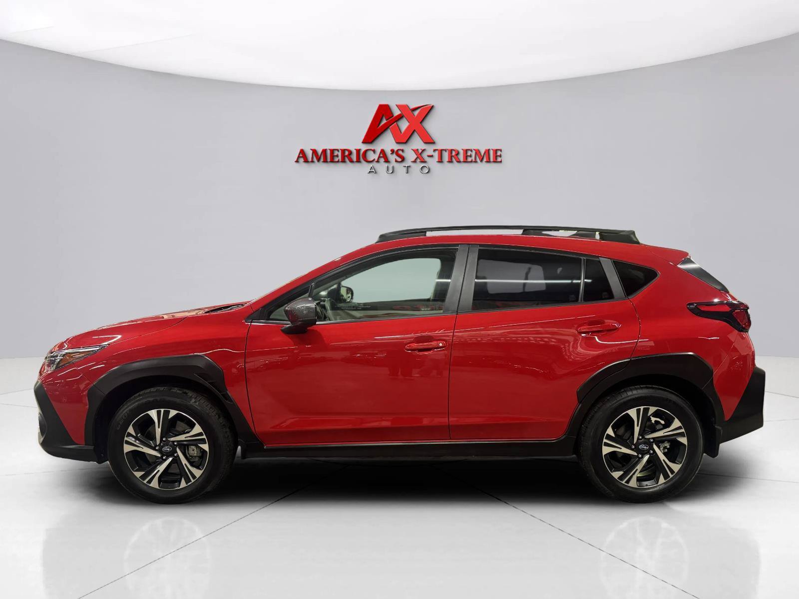 Used 2024 Subaru Crosstrek 2.0i Premium AWD/4WD image 4