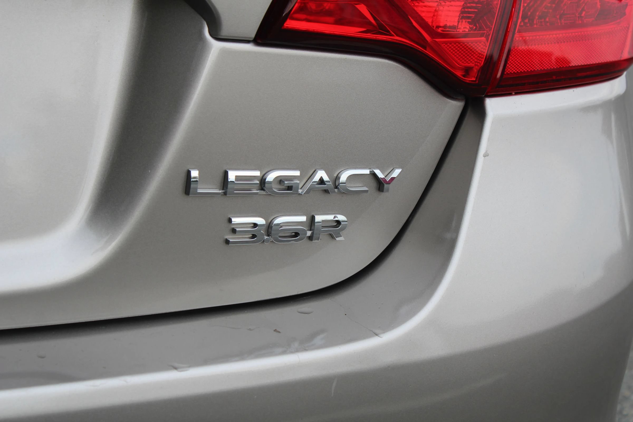 Used 2016 Subaru Legacy 3.6R Limited AWD/4WD image 46