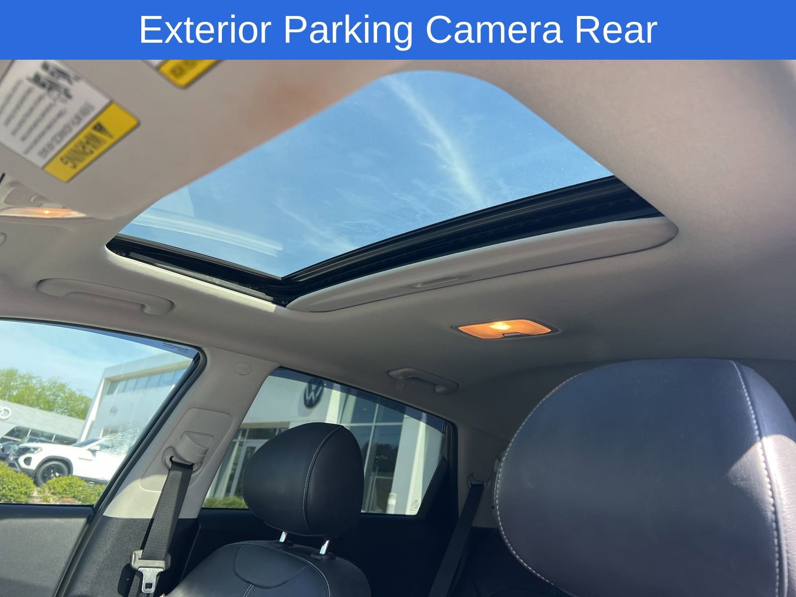 Used 2017 Kia Niro Touring w/ Advanced Technology Package image 15