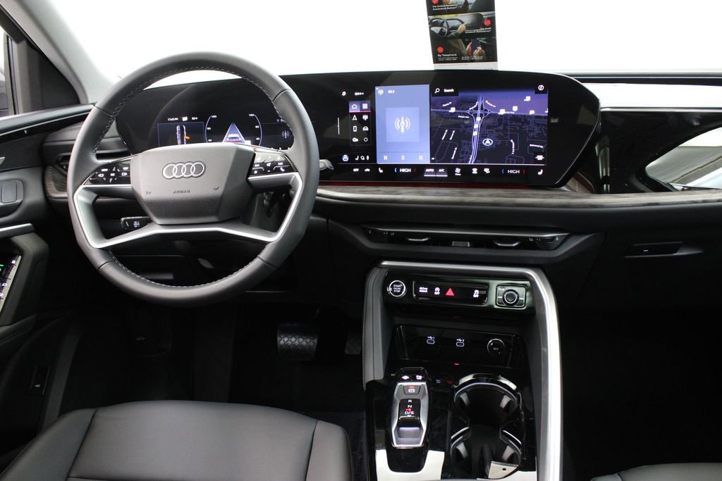 New 2025 Audi Q5 Premium Plus AWD/4WD image 9