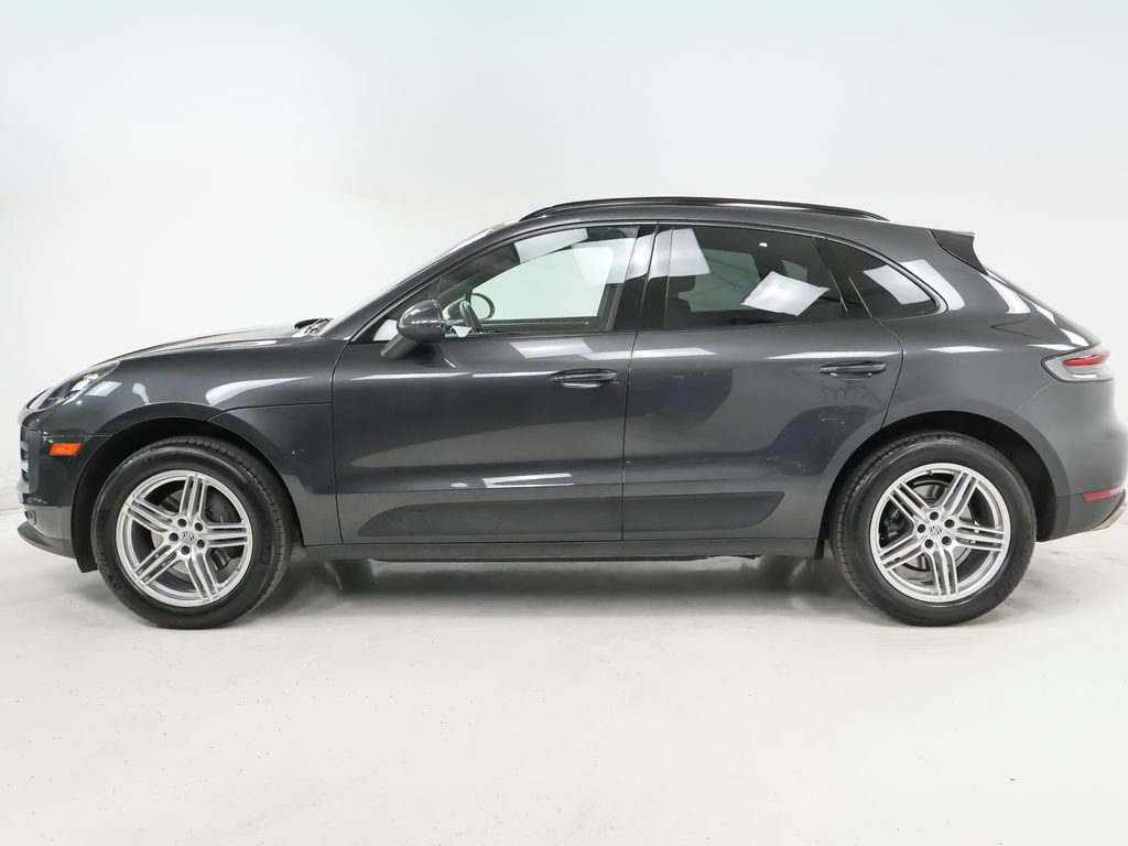 Used 2020 Porsche Macan AWD/4WD image 2