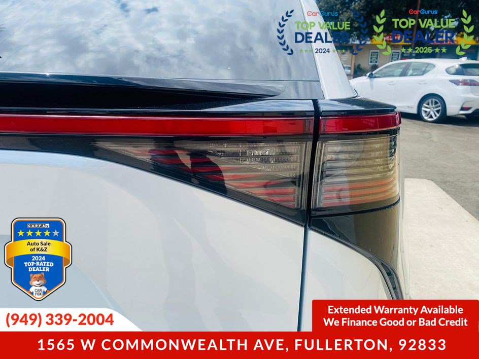 Used 2023 Toyota bZ4X XLE image 17