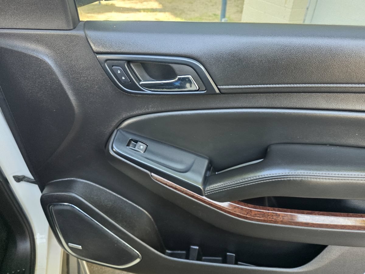 Used 2015 GMC Yukon SLE RWD image 38