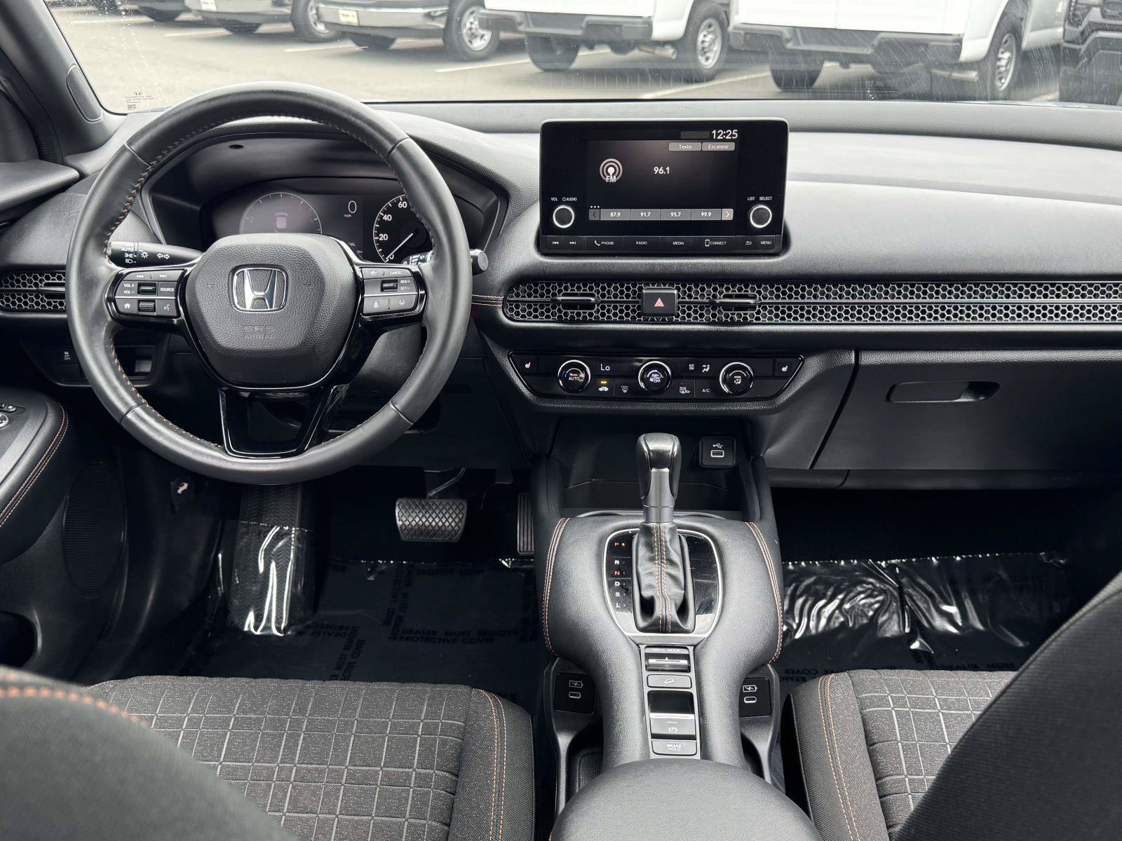 Used 2024 Honda HR-V Sport image 9