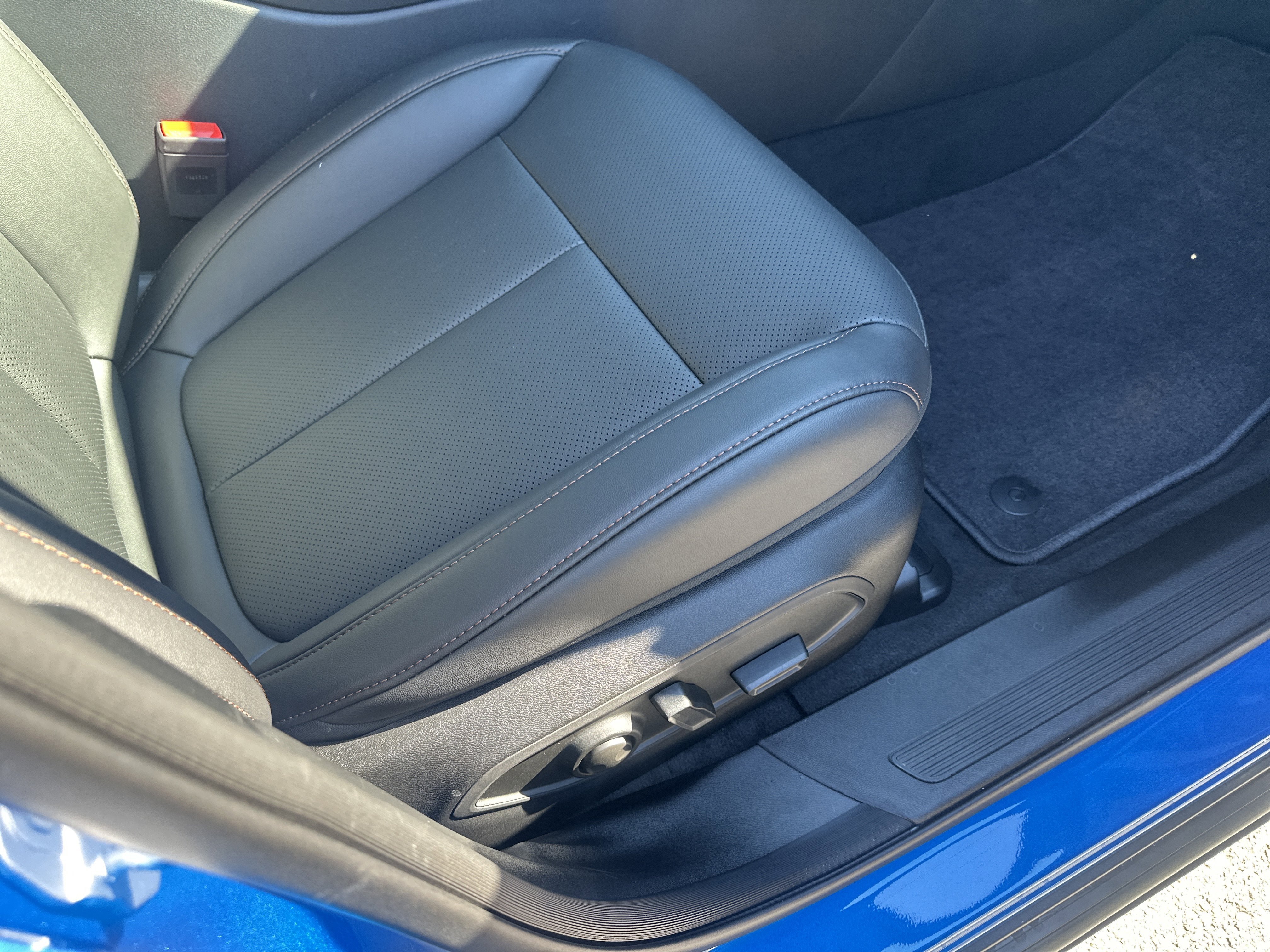 New 2026 Jeep Cherokee Limited AWD/4WD image 28