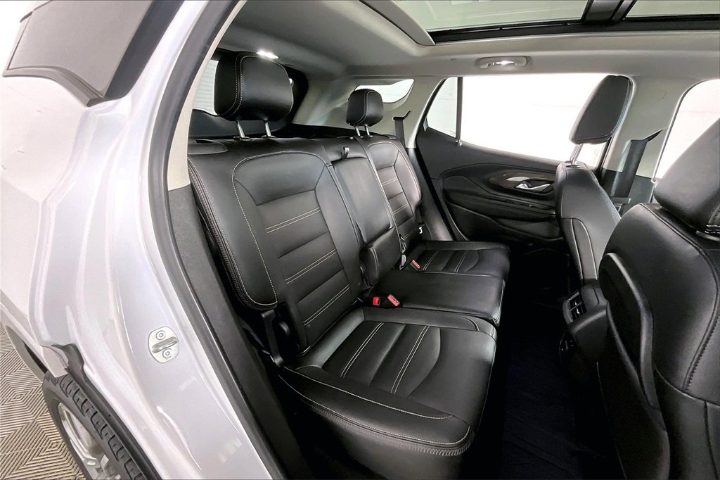 Used 2022 GMC Terrain Denali w/ Denali Premium Package image 27