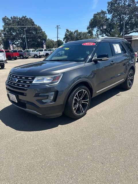 Used 2016 Ford Explorer XLT w/ Equipment Group 202A FWD image 5