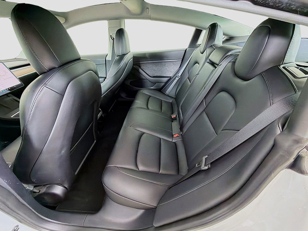 Used 2022 Tesla Model 3 Long Range image 22
