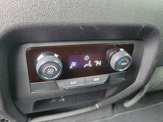Certified 2026 Chevrolet Traverse LT FWD image 16