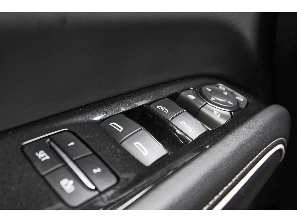 Used 2023 Cadillac Escalade ESV Sport AWD/4WD image 21