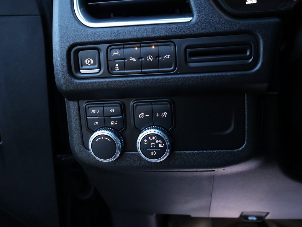 Used 2021 GMC Yukon SLT image 43