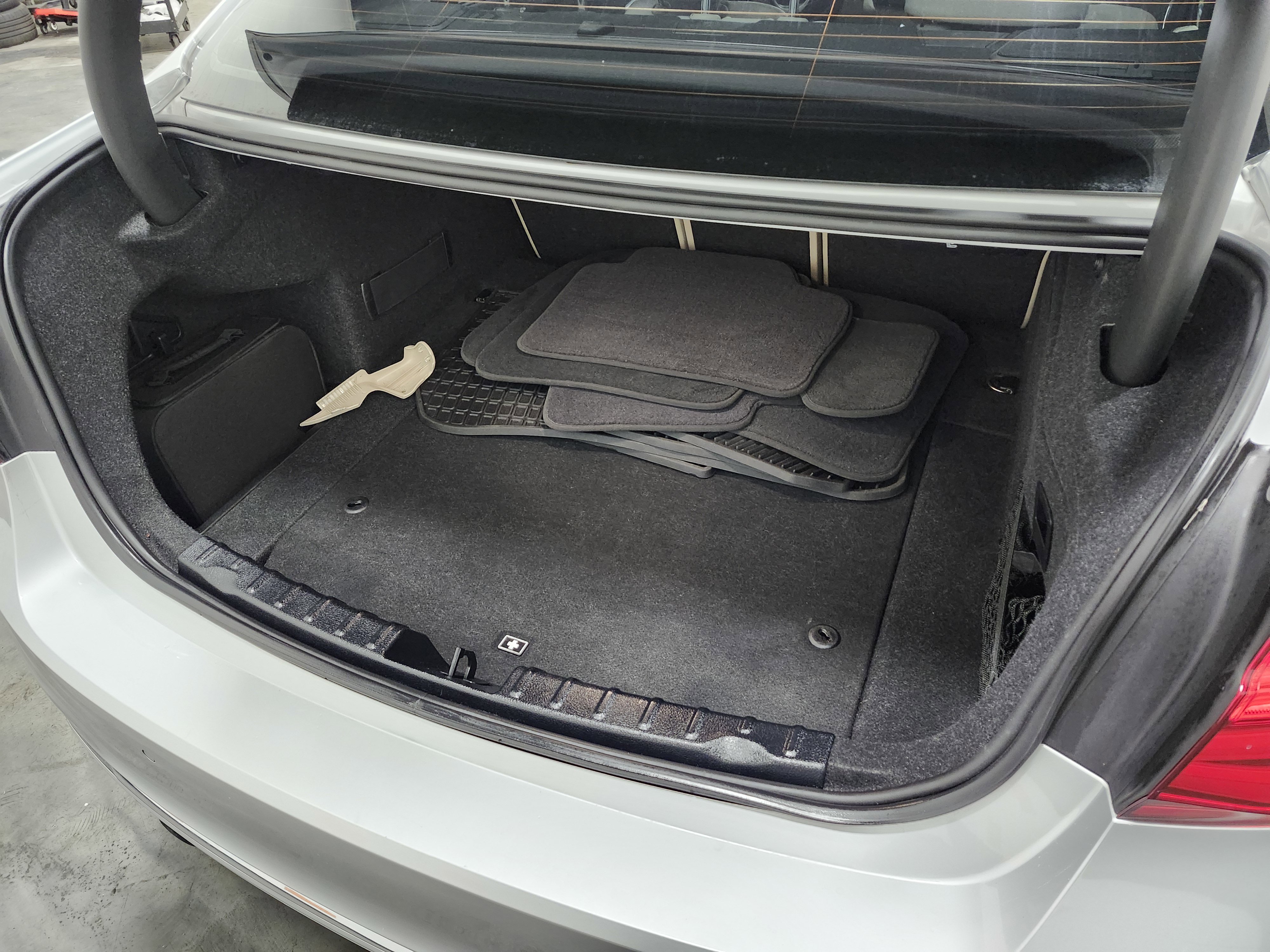 Used 2016 BMW 330e 330e image 27