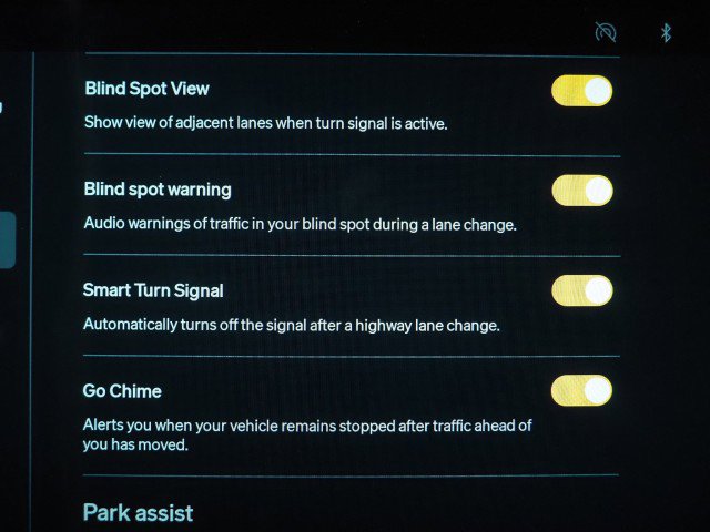 Used 2024 Rivian R1S AWD Adventure image 38