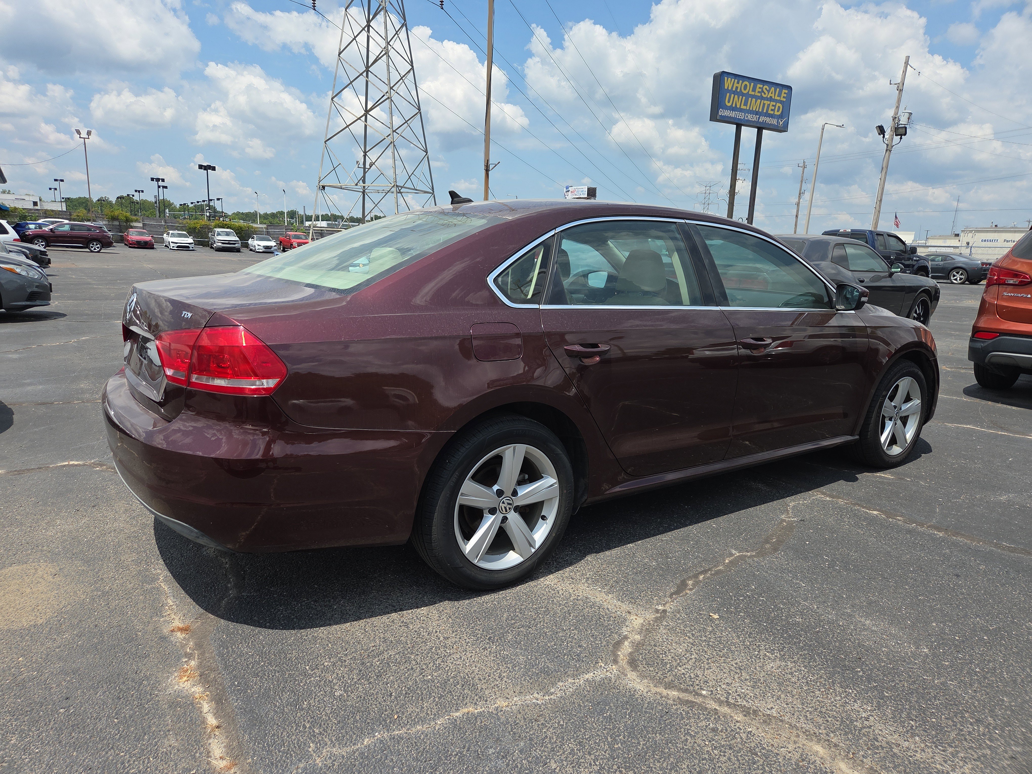 Used 2013 Volkswagen Passat TDI SE image 5