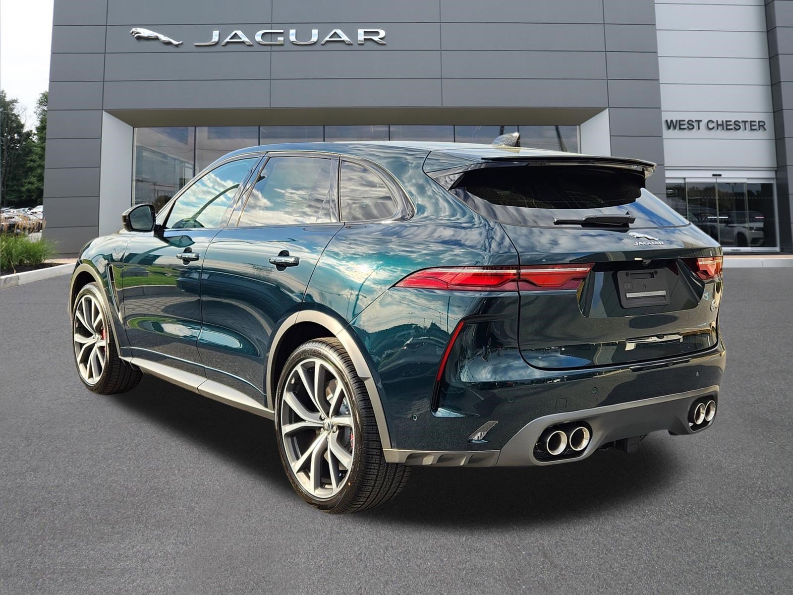 New 2026 Jaguar F-PACE SVR AWD/4WD image 3